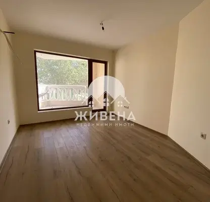 Снимка 3 — Тристаен апартамент във Варна, Аспарухово