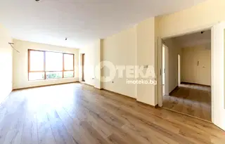Тристаен апартамент във Варна, Аспарухово