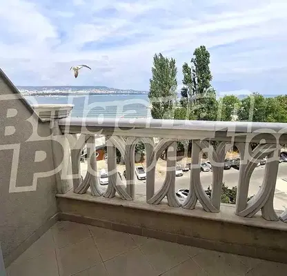 Снимка 5 — Тристаен апартамент във Варна, Аспарухово