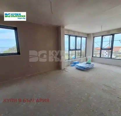 Photo 2 — 3-bedroom apartment in Varna, Asparuhovo