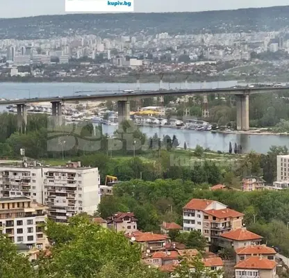 Photo 3 — 3-bedroom apartment in Varna, Asparuhovo