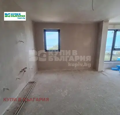 Photo 4 — 3-bedroom apartment in Varna, Asparuhovo