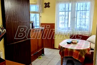Тристаен апартамент във Варна, Аспарухово