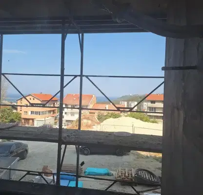Снимка 4 — Тристаен апартамент с морска панорама в Аспарухово, Варна