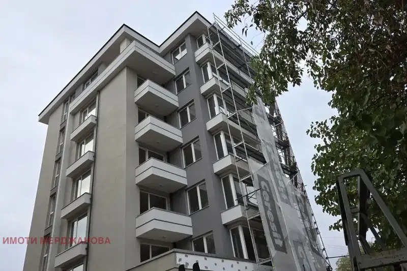 3-bedroom apartment in Stara Zagora, Ayazmoto