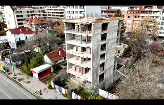 Тристаен апартамент в София, Банишора