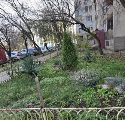 Снимка 3 — Тристаен апартамент с две тераси в Банишора, София