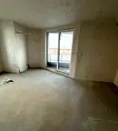 Тристаен апартамент с две тераси в Банишора, София