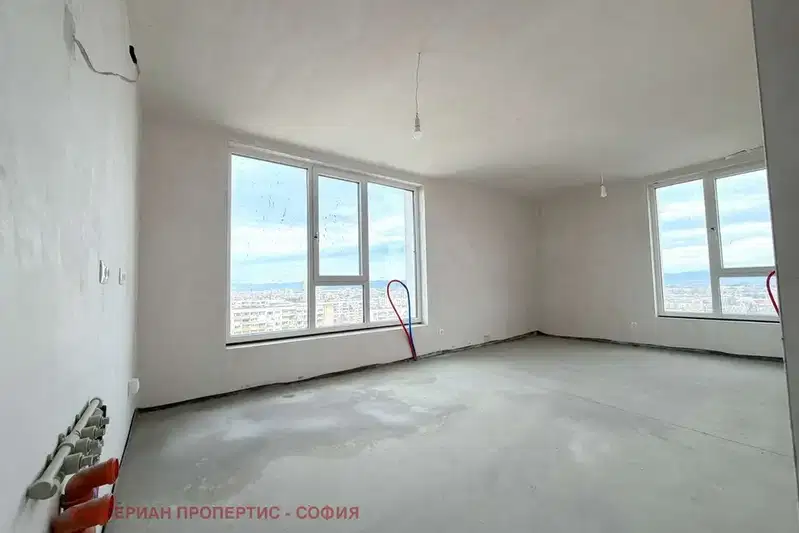 3-bedroom apartment in Sofiya, Banishora