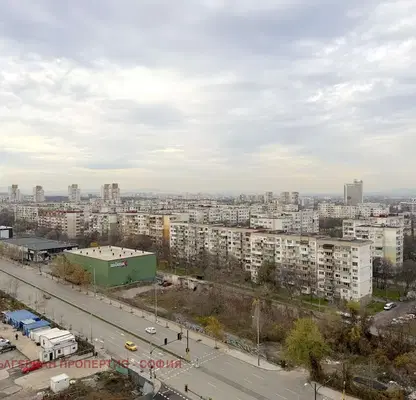Снимка 5 — Тристаен апартамент с гледка към планина в Банишора, София