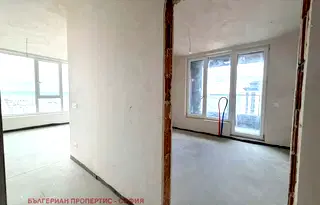 Тристаен апартамент в София, Банишора