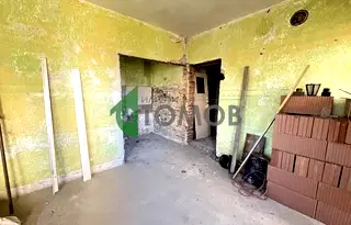 Тристаен апартамент в Шумен, Басейна