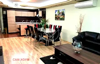 Тристаен апартамент във Варна, Базар Левски