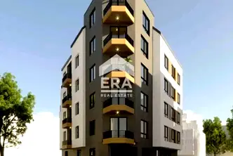 Тристаен апартамент във Варна, Базар Левски