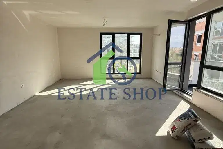 3-bedroom apartment in Plovdiv, Belomorski
