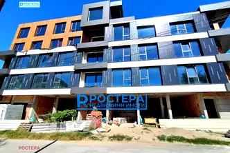 Тристаен апартамент в Търговище, Боровец