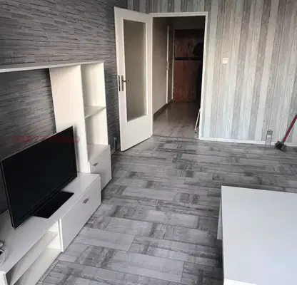 Photo 2 — 3-bedroom apartment in Sofia, Borovo