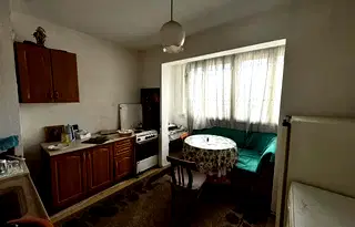 Тристаен апартамент в София, Ботунец 2
