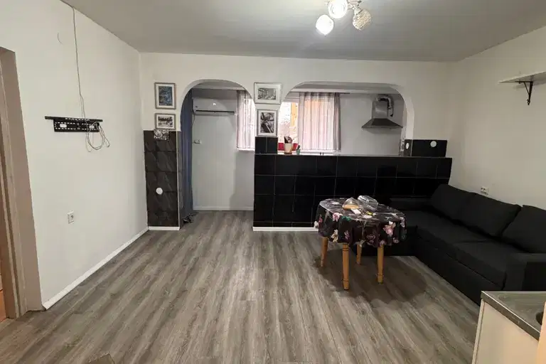 3-bedroom apartment in Sofiya, Botunec