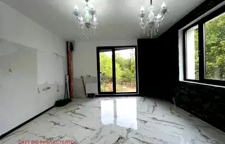 Тристаен апартамент в София, Бояна