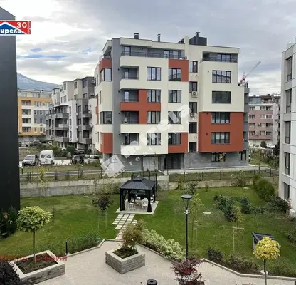Снимка 2 — Тристаен апартамент в София, Бояна