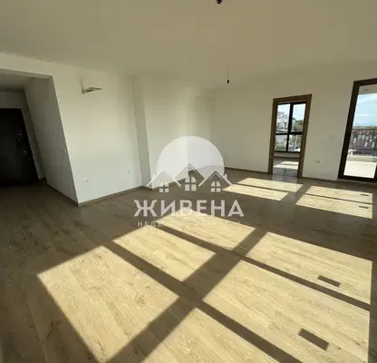 Снимка 5 — Тристаен апартамент във Варна, Бриз