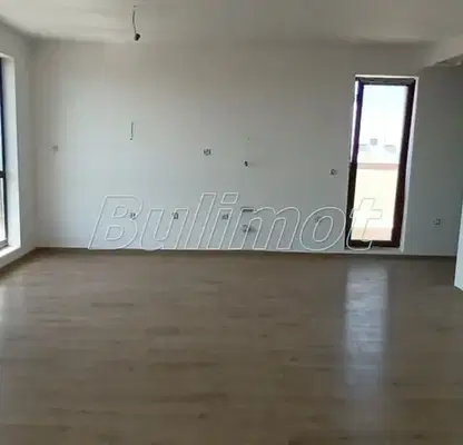 Photo 3 — 3-bedroom apartment in Varna, Briz