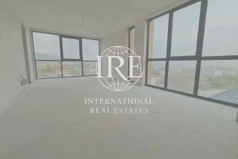 3-bedroom apartment in Varna, Briz