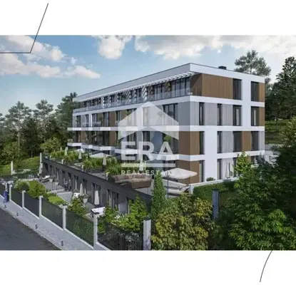 Снимка 2 — Тристаен апартамент във Варна, Бриз
