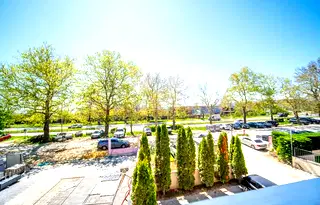 Тристаен апартамент във Варна, Бриз