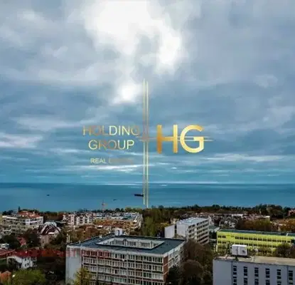 Снимка 3 — Двустаен апартамент с панорамна гледка в Бриз, Варна