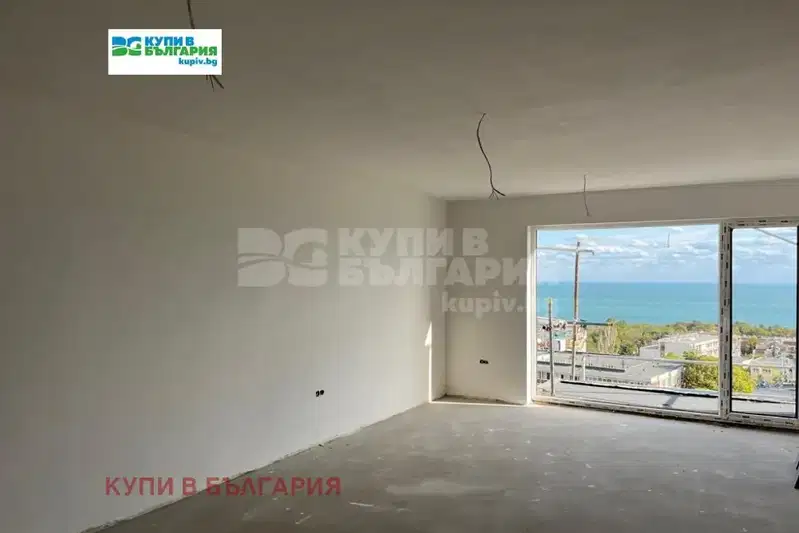 3-bedroom apartment in Varna, Briz