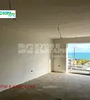 Тристаен апартамент във Варна, Бриз