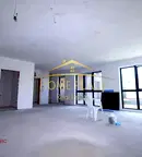 Тристаен апартамент във Варна, Бриз