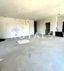 Тристаен апартамент във Варна, Бриз