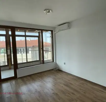 Photo 4 — 3-bedroom apartment in Varna, Briz