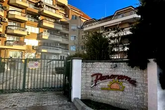 Тристаен апартамент във Варна, Бриз