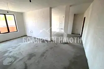 Тристаен апартамент във Велико Търново, Бузлуджа