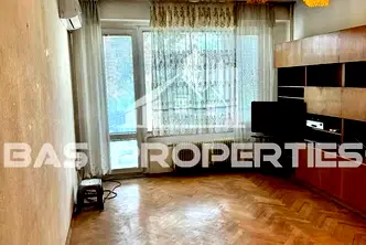 Тристаен апартамент в София, Бъкстон