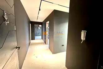 Тристаен апартамент във Варна, Централна поща