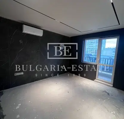 Снимка 5 — Тристаен апартамент във Варна, Централна поща