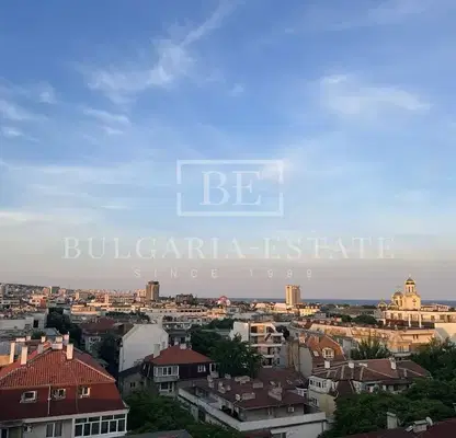 Снимка 5 — Тристаен апартамент на 7-ми етаж в Централна поща, Варна