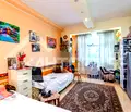 Снимка 3 — Тристаен апартамент във Варна, Център