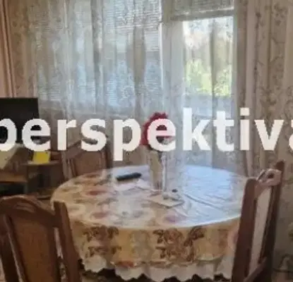 Снимка 5 — Тристаен апартамент в Пловдив, Център