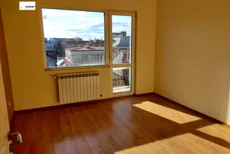 Тристаен апартамент в Русе, Център