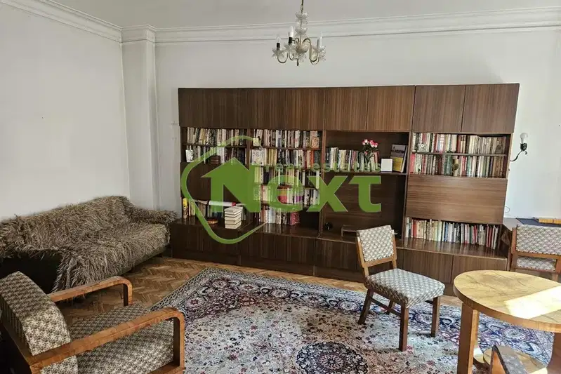 3-bedroom apartment in Sofia, Centyr