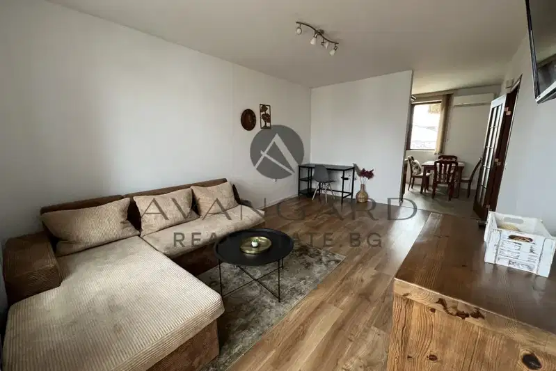 3-bedroom apartment in Plovdiv, Centyr