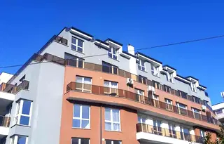 Тристаен апартамент в Кърджали, Център