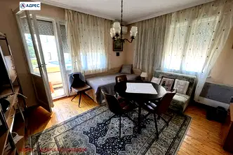 Тристаен апартамент в Ловеч, Център