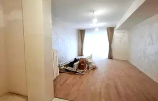 Тристаен апартамент във Варна, Погреби